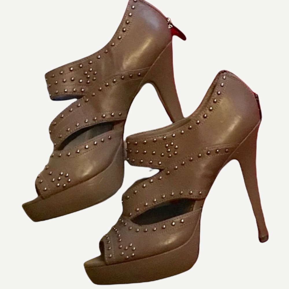 Vince Camuto Stud Platform Heels Open Toe Zipper - image 1